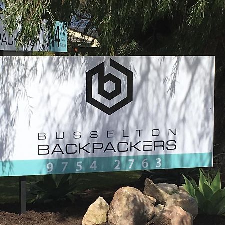 Хостел Bunkers Backpackers Басселтон Екстер'єр фото